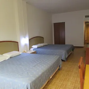 Supreme Hotel Singapur